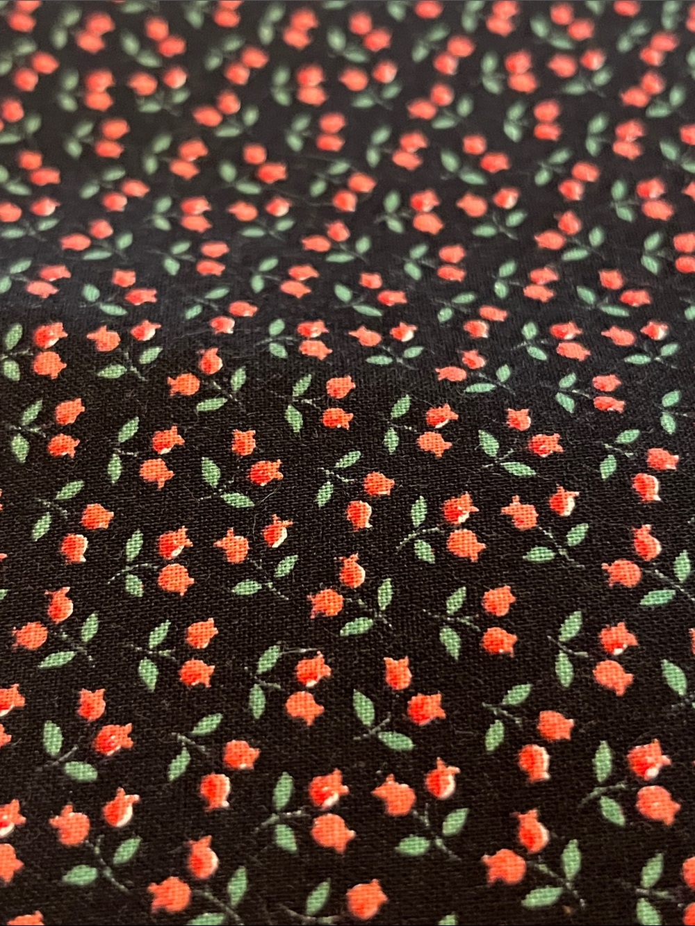 Vintage Joan Kessler for Concord Fabrics 4 1/3 yards - Picture 4 of 5